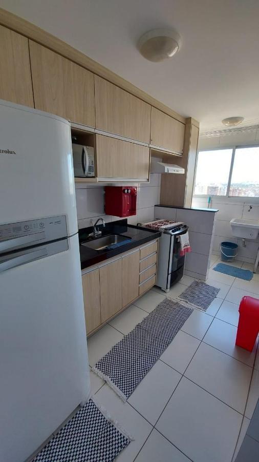 Praia do Morro: Beachfront Apartment with Pool and Wi-Fi Guarapari Exterior photo